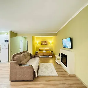 Central Park In The City Center Апартаменты Алматы