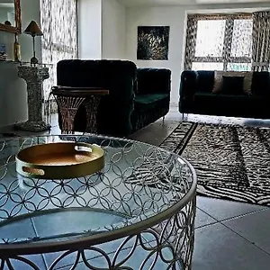 Luxury In Marina Апартаменты Дубай